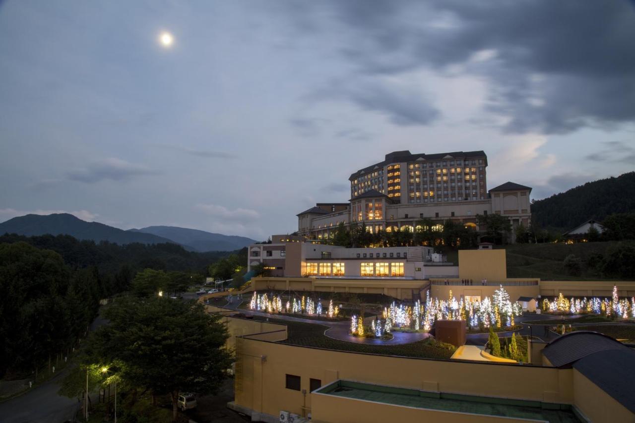 Hotel Morinokaze Oshuku Shizukuishi Buitenkant foto