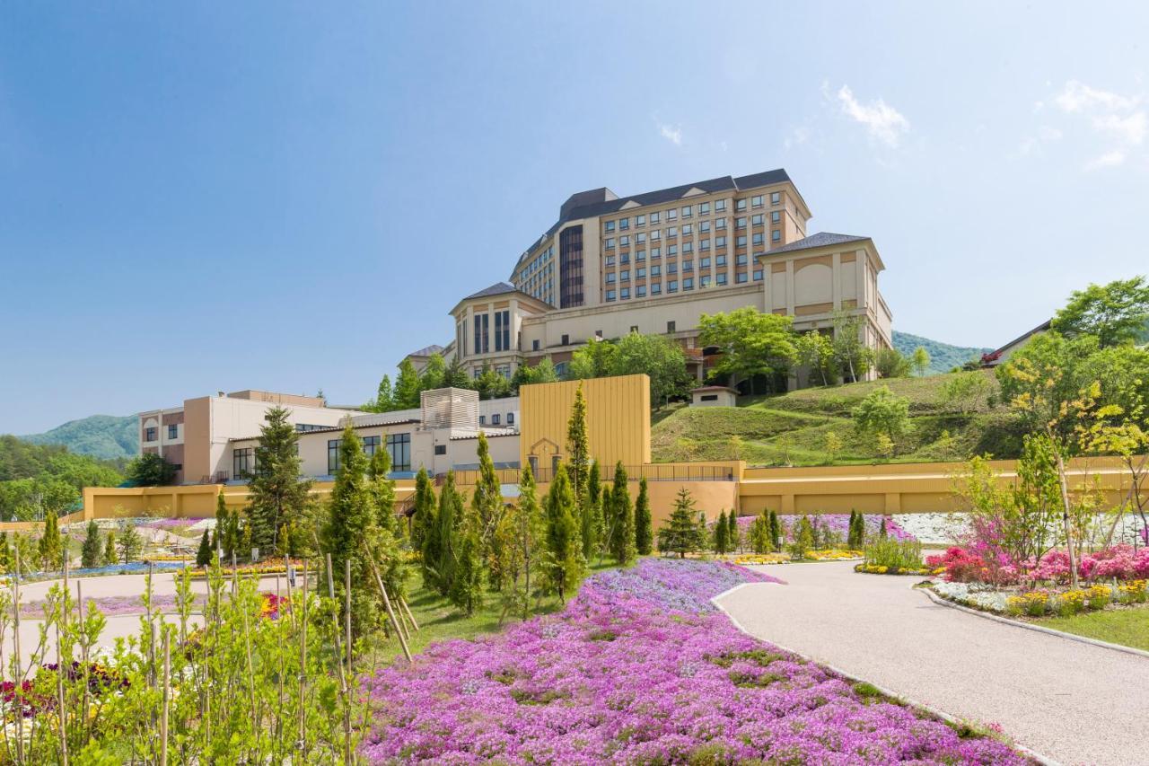 Hotel Morinokaze Oshuku Shizukuishi Buitenkant foto